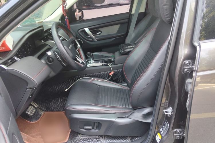 Used Land Rover Discovery Sport 2022 Revised Version 249 PS R-Dynamic S Performance Edition 5 Seats Left Front Seat