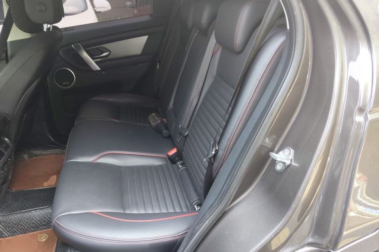 Used Land Rover Discovery Sport 2022 Revised Version 249 PS R-Dynamic S Performance Edition 5 Seats Left Rear Seat