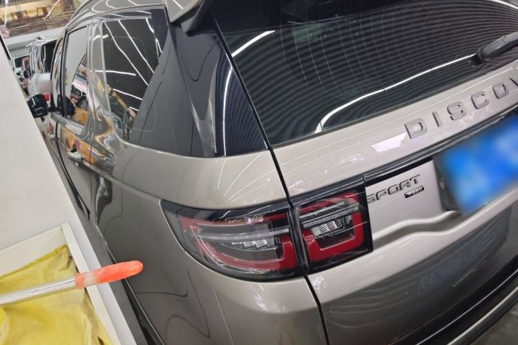Used Land Rover Discovery Sport 2022 249 PS R-Dynamic SE Performance Tech Edition 5 Seats Rear Left 45 Deg