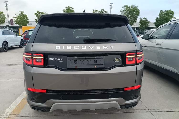 Used Land Rover Discovery Sport 2022 249 PS Metropolitan Edition 5 Seats Rear