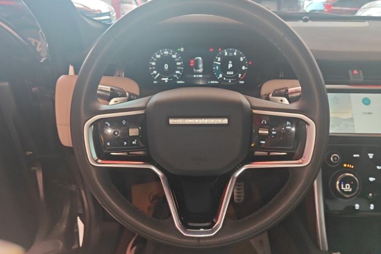 Used Land Rover Discovery Sport 2022 Revised Version 249 PS R-Dynamic S Performance Edition 5 Seats Steering Wheel