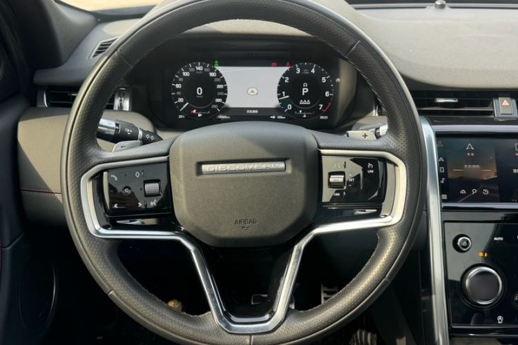 Used Land Rover Discovery Sport 2022 249 PS Metropolitan Edition 5 Seats Steering Wheel