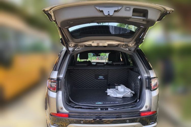 Used Land Rover Discovery Sport 2022 Restyled 249 PS R-Dynamic SE Performance Tech Edition 5 Seats Trunk