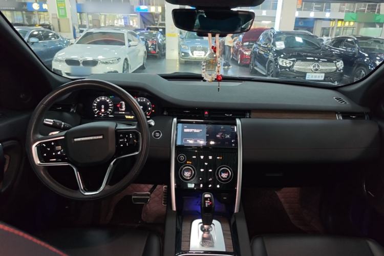 Used Land Rover Discovery Sport 2022 Restyled 249 PS R-Dynamic SE Performance Tech Edition 5 Seats Center Console