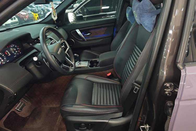 Used Land Rover Discovery Sport 2022 Restyled 249 PS R-Dynamic SE Performance Tech Edition 5 Seats Left Front Seat
