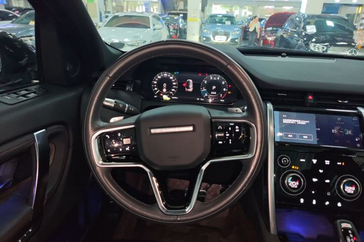 Used Land Rover Discovery Sport 2022 Restyled 249 PS R-Dynamic SE Performance Tech Edition 5 Seats Steering Wheel