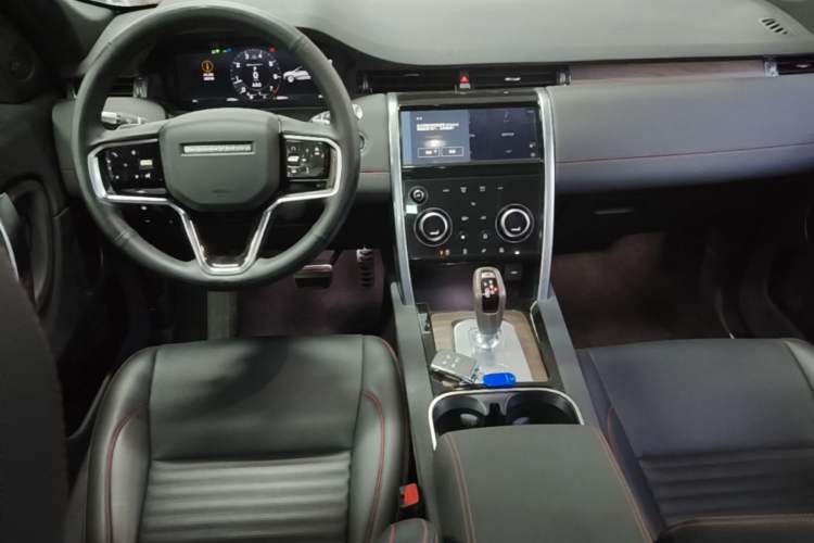 Used Land Rover Discovery Sport 2022 249 PS R-Dynamic S Performance Edition 5 Seats Center Console