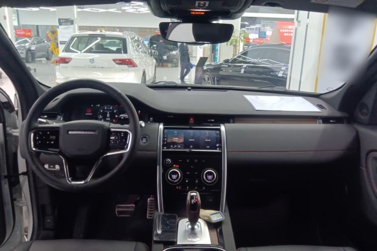 Used Land Rover Discovery Sport 2022 249 PS R-Dynamic S Performance Edition 5 Seats Center Console
