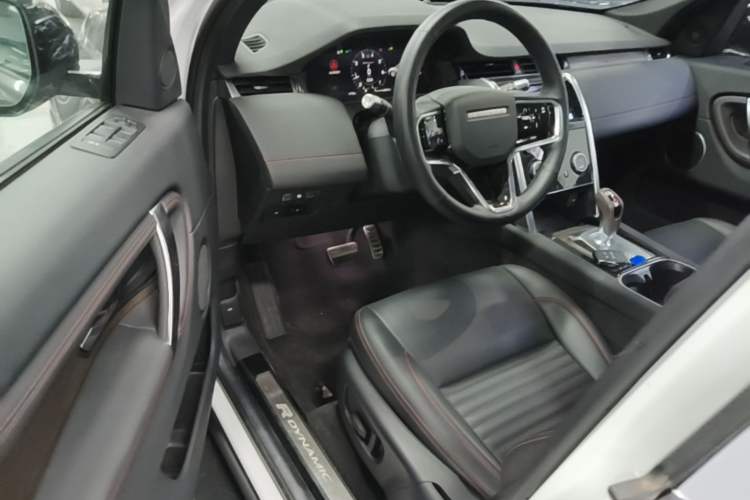 Used Land Rover Discovery Sport 2022 249 PS R-Dynamic S Performance Edition 5 Seats Driver Seat