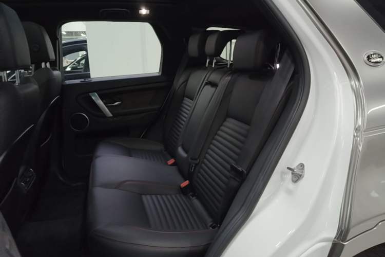 Used Land Rover Discovery Sport 2022 249 PS R-Dynamic S Performance Edition 5 Seats Left Rear Seat