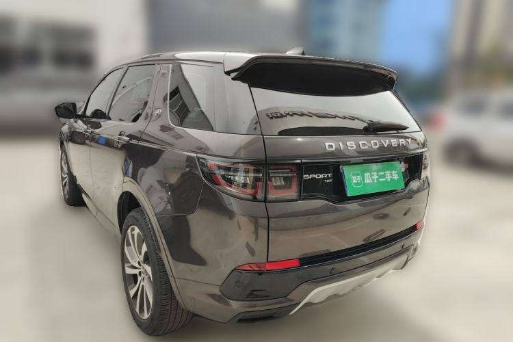 Used Land Rover Discovery Sport 2022 249 PS Metropolitan Edition 5 Seats Rear Left 45 Deg