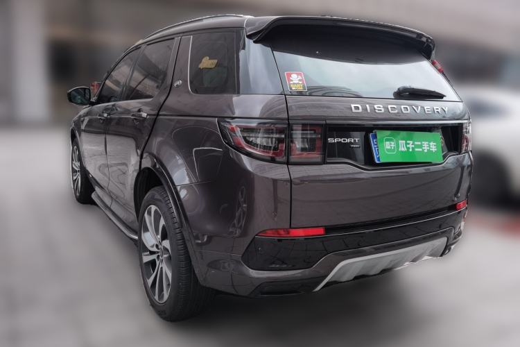 Used Land Rover Discovery Sport 2022 249 PS Metropolitan Edition 5 Seats Rear Left 45 Deg