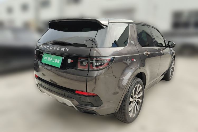 Used Land Rover Discovery Sport 2022 249 PS Metropolitan Edition 5 Seats Rear Right 45 Deg