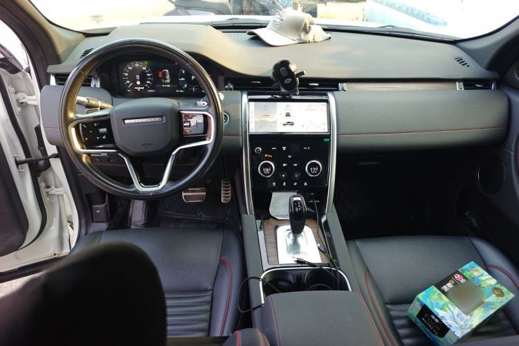 Used Land Rover Discovery Sport 2022 Revised Version 249 PS R-Dynamic S Performance Edition 5 Seats Center Console
