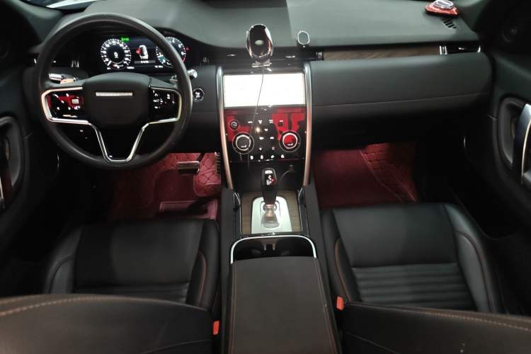 Used Land Rover Discovery Sport 2022 249 PS R-Dynamic S Performance Edition 5 Seats Center Console