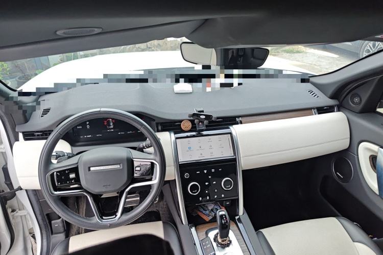 Used Land Rover Discovery Sport 2022 Revised Version 249 PS R-Dynamic S Performance Edition 5 Seats Center Console