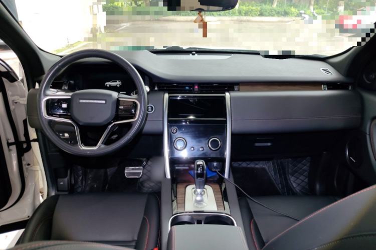 Used Land Rover Discovery Sport 2022 Restyled 249 PS R-Dynamic SE Performance Tech Edition 5 Seats Center Console