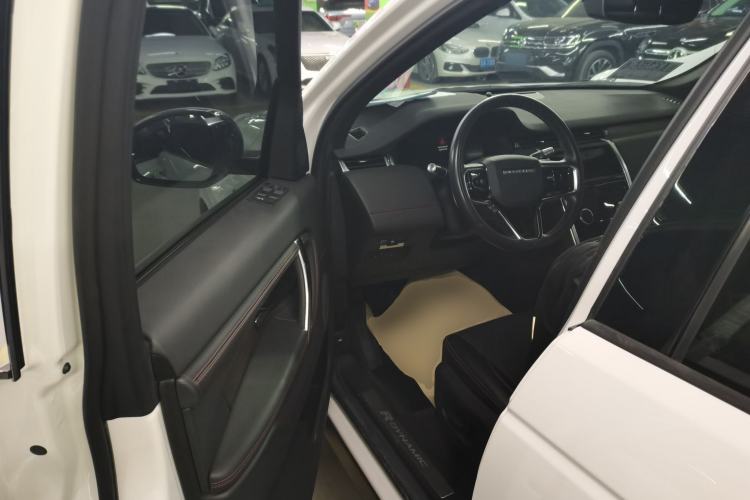 Used Land Rover Discovery Sport 2022 Revised Version 249 PS R-Dynamic S Performance Edition 5 Seats Driver Seat