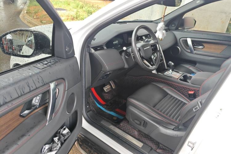 Used Land Rover Discovery Sport 2022 Revised Version 249 PS R-Dynamic S Performance Edition 5 Seats Driver Seat