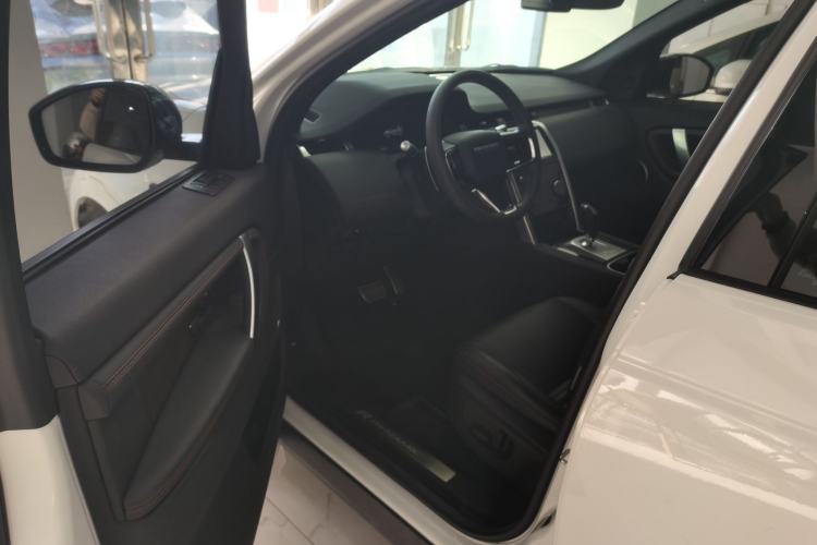 Used Land Rover Discovery Sport 2022 249 PS R-Dynamic S Performance Edition 5 Seats Driver Seat