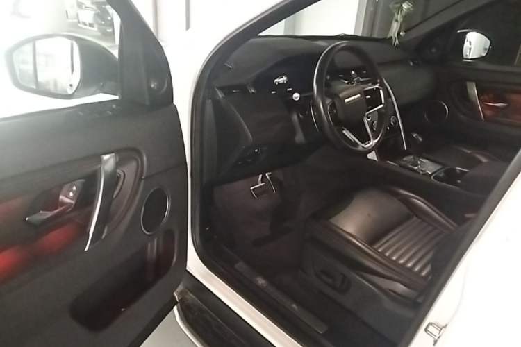 Used Land Rover Discovery Sport 2022 Revised Version 249 PS R-Dynamic S Performance Edition 5 Seats Driver Seat
