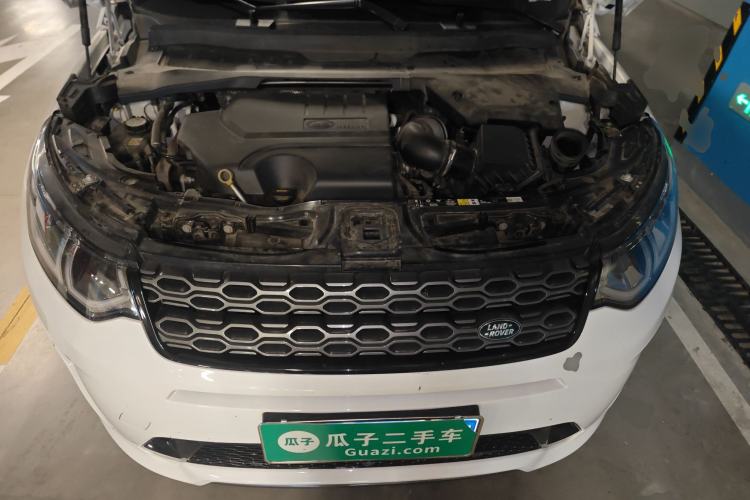 Used Land Rover Discovery Sport 2022 Revised Version 249 PS R-Dynamic S Performance Edition 5 Seats Engine Bay