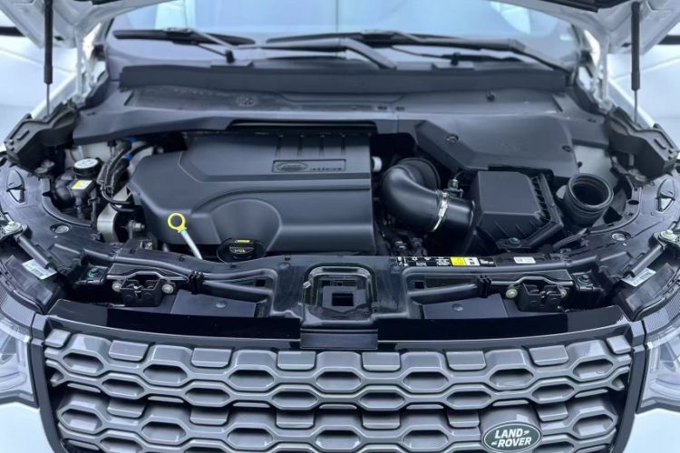Used Land Rover Discovery Sport 2022 Revised Version 249 PS R-Dynamic S Performance Edition 5 Seats Engine Bay