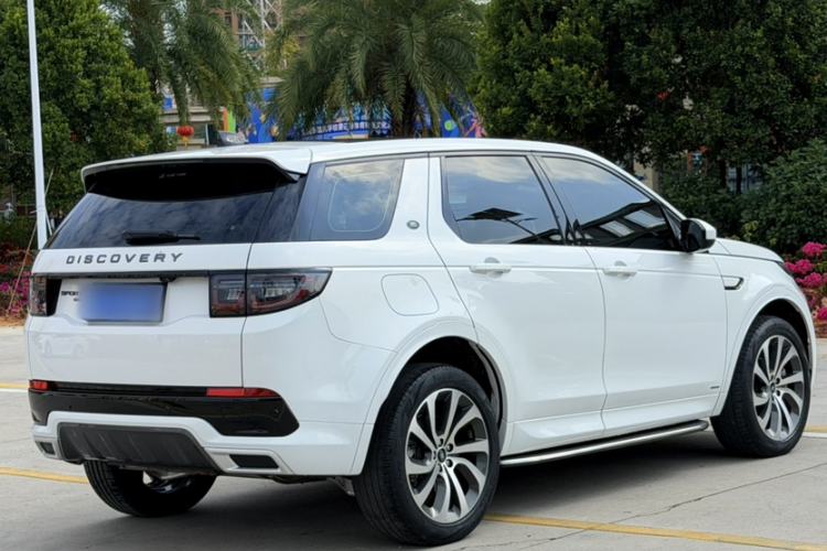 Used Land Rover Discovery Sport 2022 249 PS R-Dynamic S Performance Edition 5 Seats Exterior 4