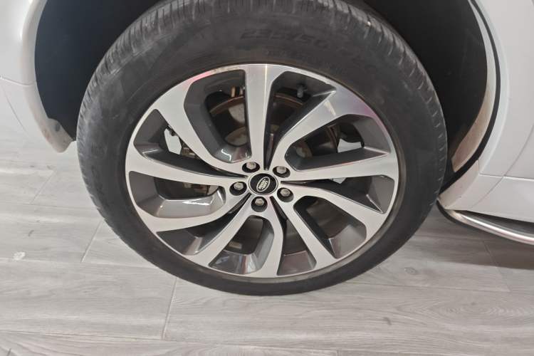 Used Land Rover Discovery Sport 2022 249 PS R-Dynamic S Performance Edition 5 Seats Exterior 5