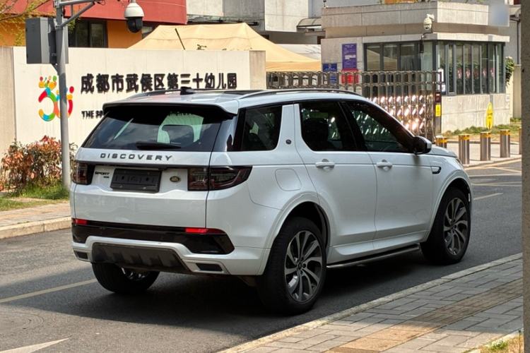 Used Land Rover Discovery Sport 2022 Revised Version 249 PS R-Dynamic S Performance Edition 5 Seats Exterior 7