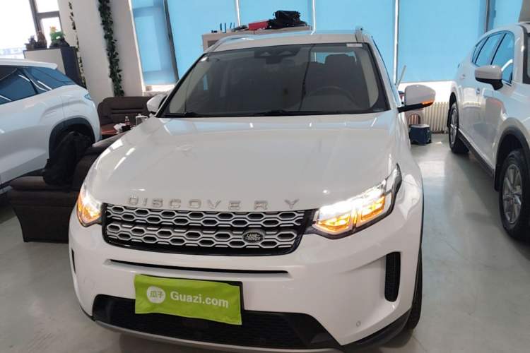 Used Land Rover Discovery Sport 2022 200 PS Family Edition 5 Seats Front