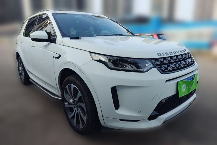 Used Land Rover Discovery Sport 2022 Revised Version 249 PS R-Dynamic S Performance Edition 5 Seats Front Right 45 Deg