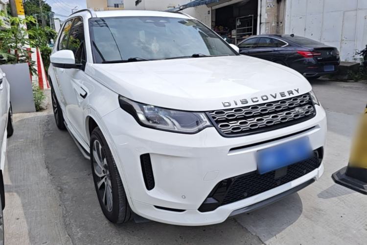Used Land Rover Discovery Sport 2022 249 PS R-Dynamic S Performance Edition 5 Seats Front Right 45 Deg
