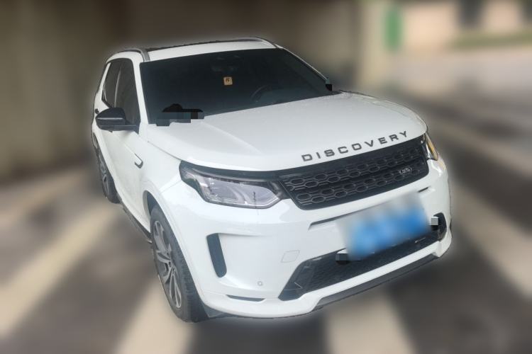 Used Land Rover Discovery Sport 2022 Revised Version 249 PS R-Dynamic S Performance Edition 5 Seats Front Right 45 Deg
