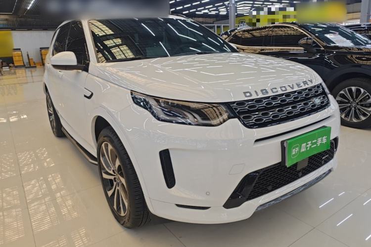 Used Land Rover Discovery Sport 2022 Revised Version 249 PS R-Dynamic S Performance Edition 5 Seats Front Right 45 Deg