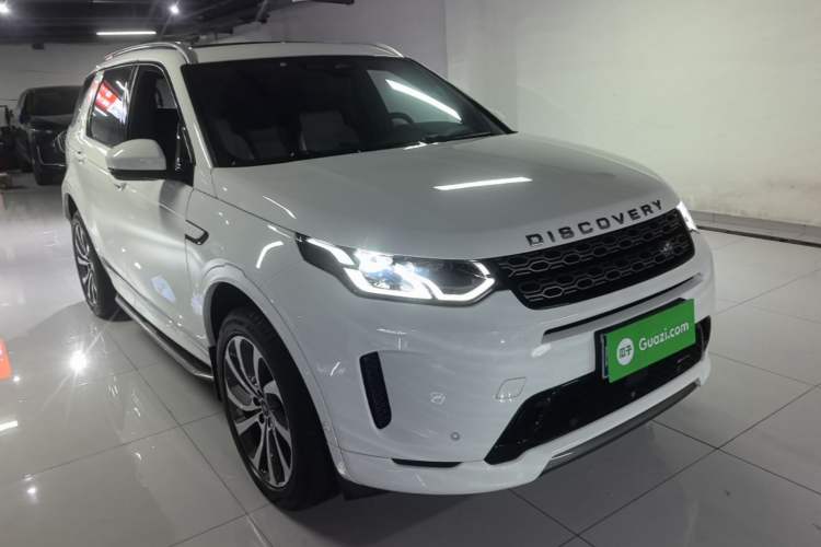 Used Land Rover Discovery Sport 2022 Restyled 249 PS R-Dynamic SE Performance Tech Edition 5 Seats Front Right 45 Deg