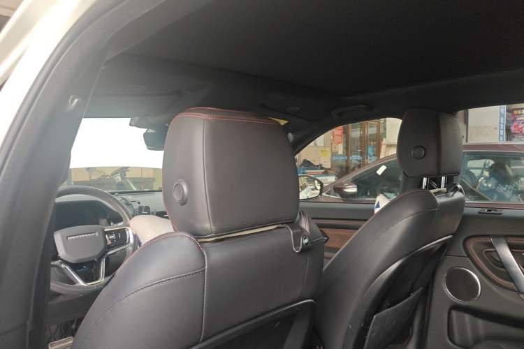 Used Land Rover Discovery Sport 2022 249 PS R-Dynamic S Performance Edition 5 Seats Headliner