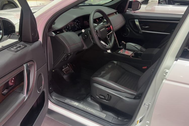 Used Land Rover Discovery Sport 2022 249 PS R-Dynamic S Performance Edition 5 Seats Interior 1