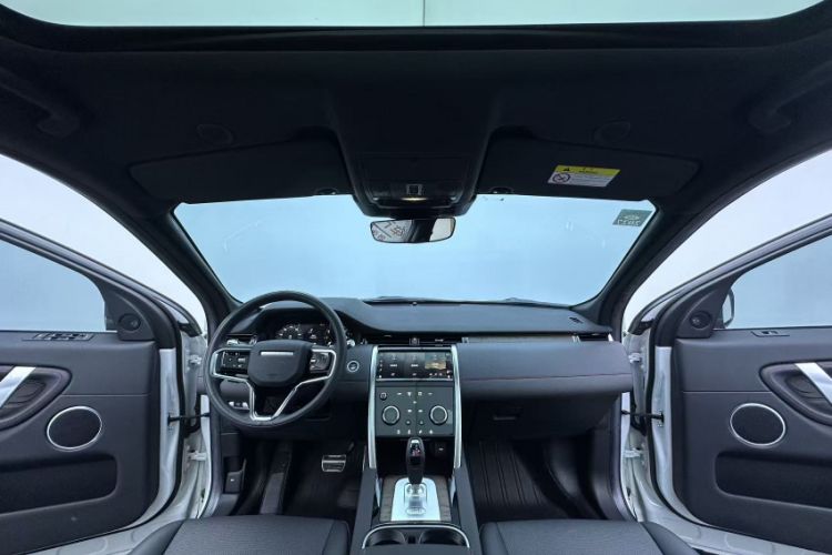 Used Land Rover Discovery Sport 2022 Revised Version 249 PS R-Dynamic S Performance Edition 5 Seats Interior 2