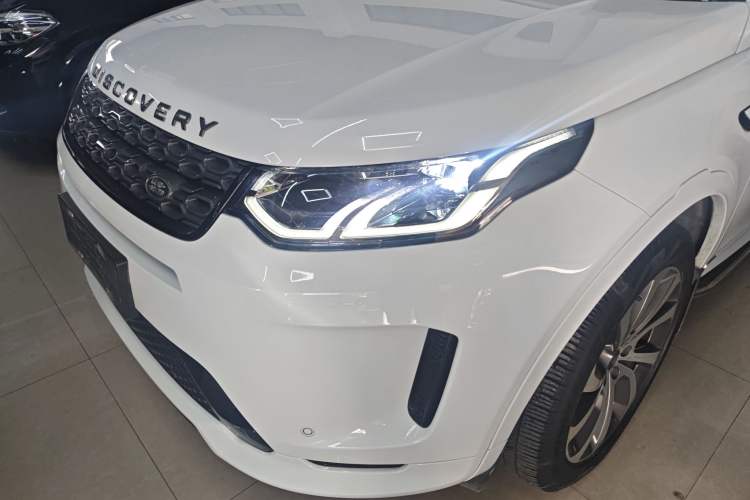 Used Land Rover Discovery Sport 2022 249 PS R-Dynamic S Performance Edition 5 Seats Left Front Headlight