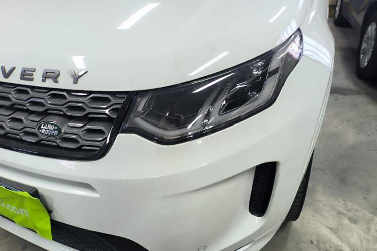 Used Land Rover Discovery Sport 2022 249 PS R-Dynamic S Performance Edition 5 Seats Left Front Headlight