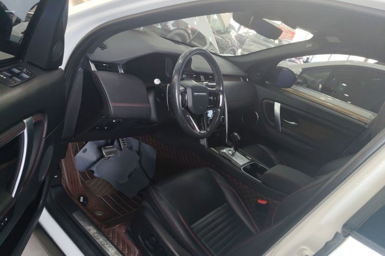 Used Land Rover Discovery Sport 2022 249 PS R-Dynamic SE Performance Tech Edition 5 Seats Left Front Seat