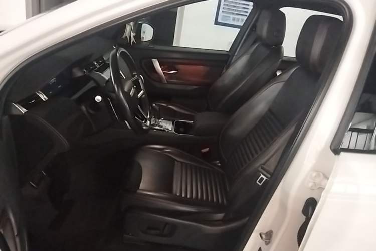 Used Land Rover Discovery Sport 2022 Revised Version 249 PS R-Dynamic S Performance Edition 5 Seats Left Front Seat