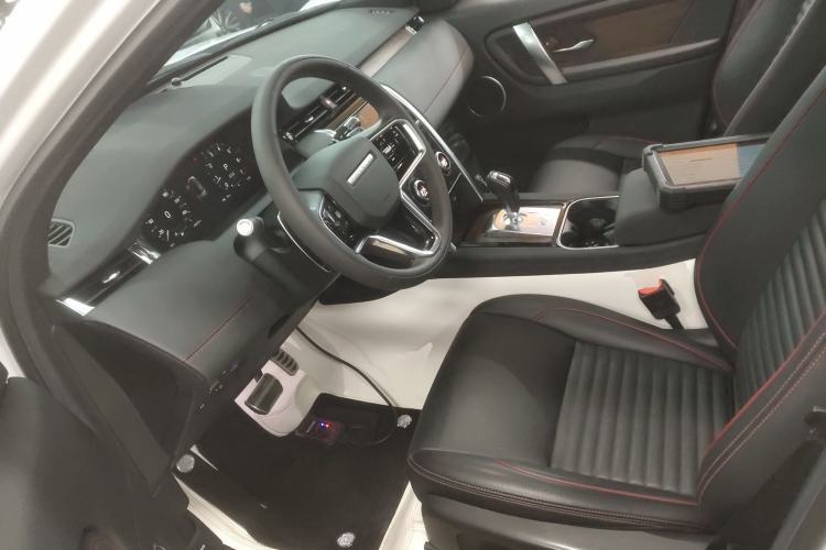Used Land Rover Discovery Sport 2022 Revised Version 249 PS R-Dynamic S Performance Edition 5 Seats Left Front Seat