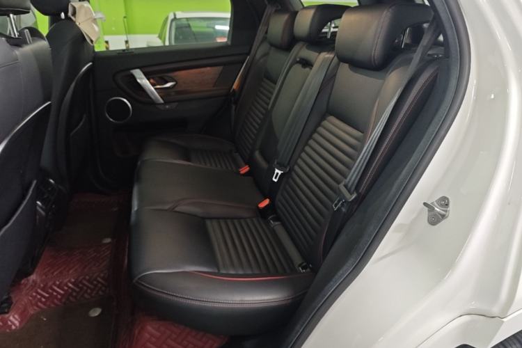 Used Land Rover Discovery Sport 2022 Revised Version 249 PS R-Dynamic S Performance Edition 5 Seats Left Rear Seat