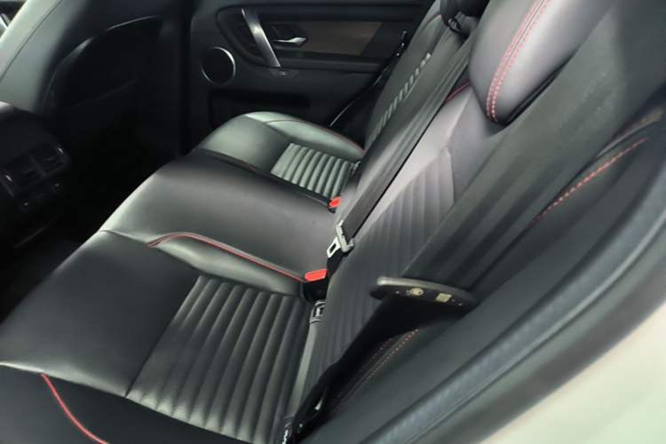 Used Land Rover Discovery Sport 2022 249 PS R-Dynamic S Performance Edition 5 Seats Left Rear Seat