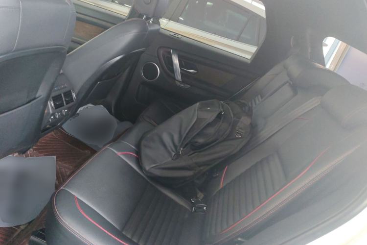 Used Land Rover Discovery Sport 2022 249 PS R-Dynamic SE Performance Tech Edition 5 Seats Left Rear Seat
