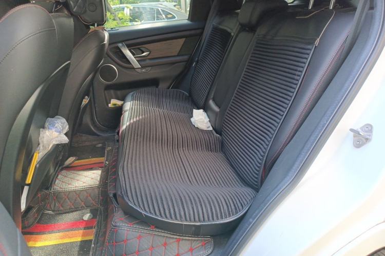 Used Land Rover Discovery Sport 2022 249 PS R-Dynamic S Performance Edition 5 Seats Left Rear Seat