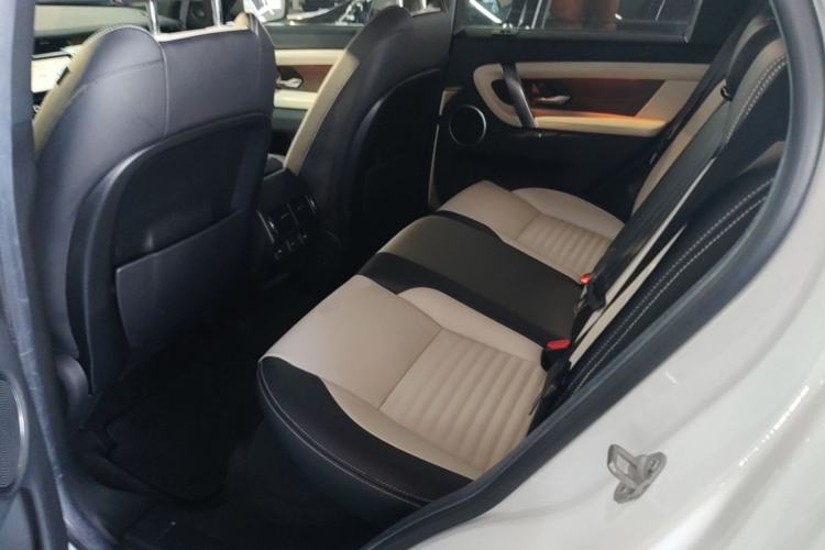 Used Land Rover Discovery Sport 2022 Revised Version 249 PS R-Dynamic S Performance Edition 5 Seats Left Rear Seat