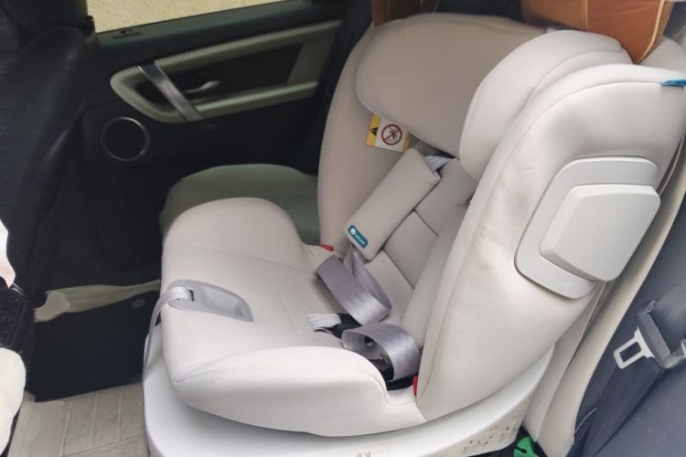 Used Land Rover Discovery Sport 2022 249 PS R-Dynamic S Performance Edition 5 Seats Left Rear Seat